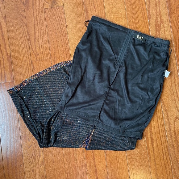 Multicolored Sequin Two-Piece Set from Coco Milano - Picture 5 of 17